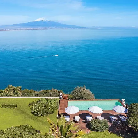 Coralia Villa *